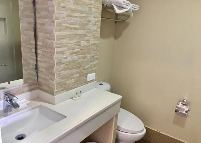 Manhattan Suites Inn