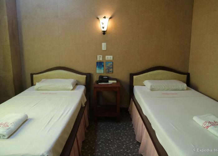 Obdulia's Business Inn