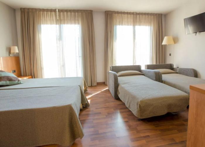 Hotel Medes II