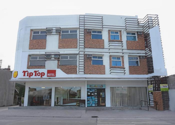 Tiptop Tower Suite Inn