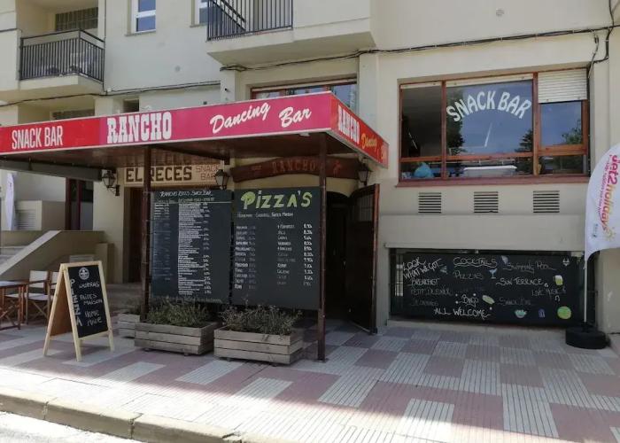 Payet Apartments 4-6 Personas