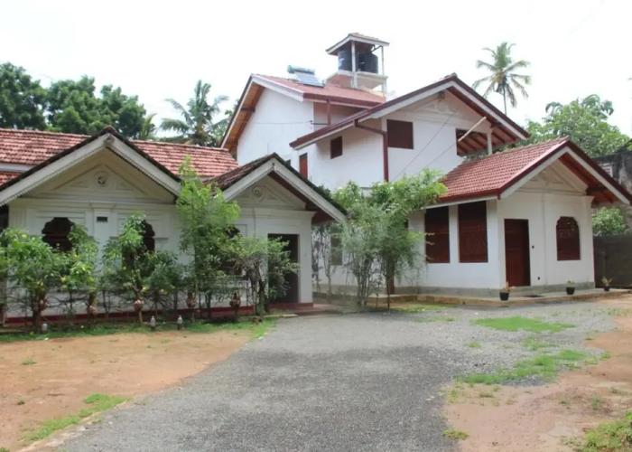 Surf Bay Villa