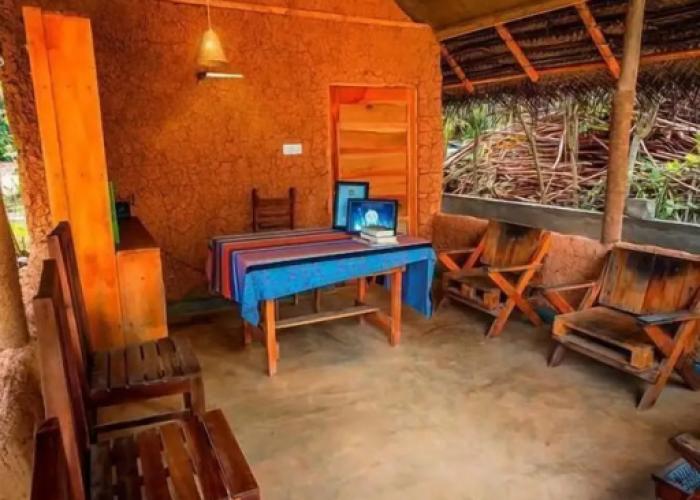 Sea View Clay House Dikwella