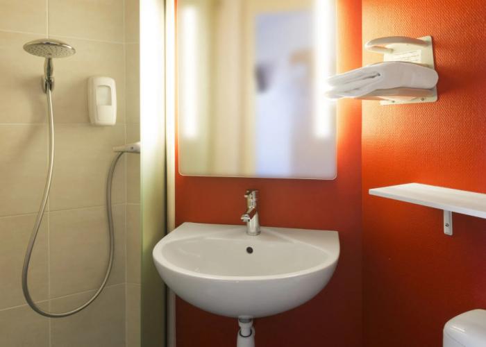 B&B HOTEL Le Mans Nord 1