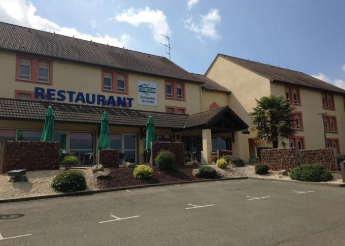 Brit Hotel Les Evens
