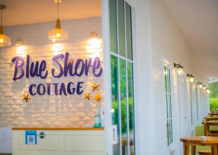 Blue Shore Cottage