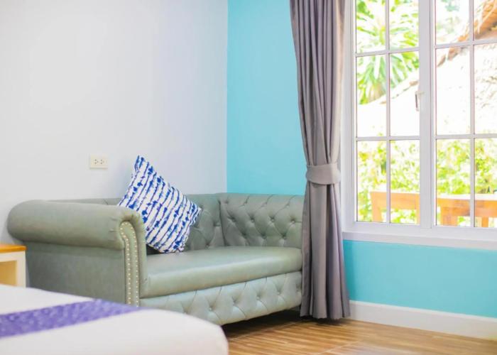 Blue Shore Cottage