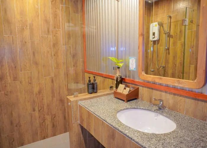 Dugong Village-Green Hotel