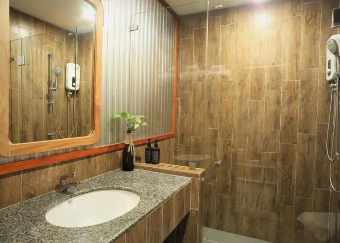 Dugong Village-Green Hotel