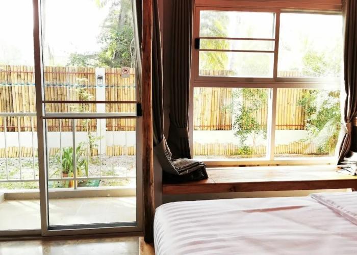 Dugong Village-Green Hotel