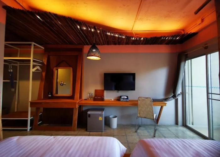 Dugong Village-Green Hotel