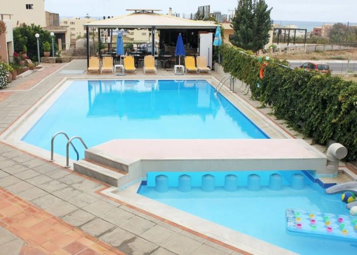 Alexandros M