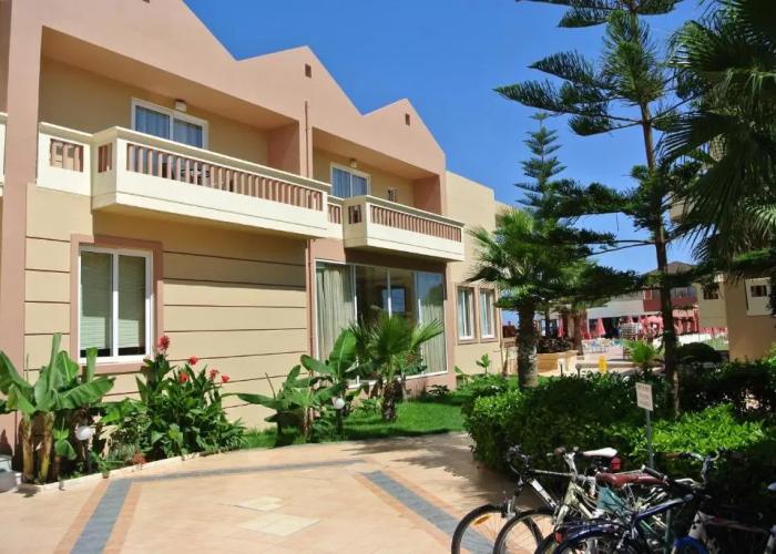 Castro Beach Hotel