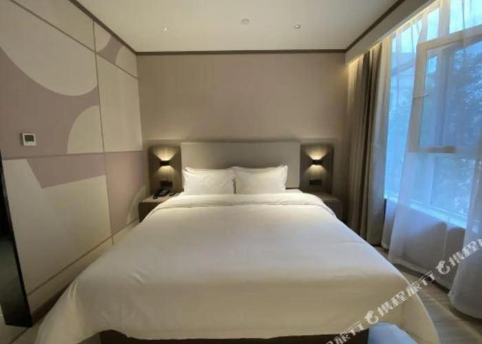 HanTing Hotel (Xinjiang Jiangzhou Avenue)