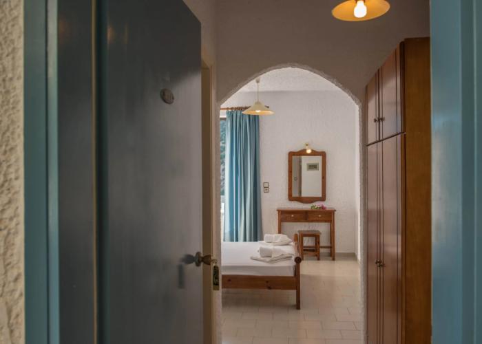 Fevro Hotel