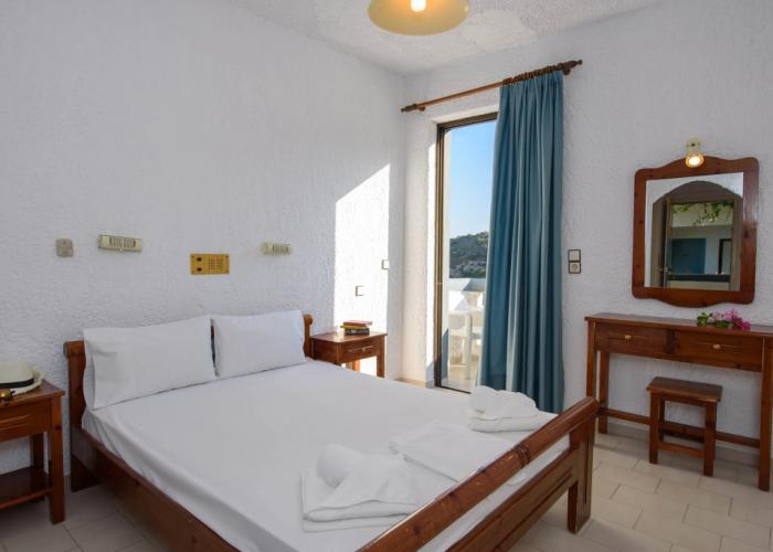 Fevro Hotel