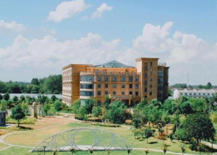 Pengxiang Ecological Hotel