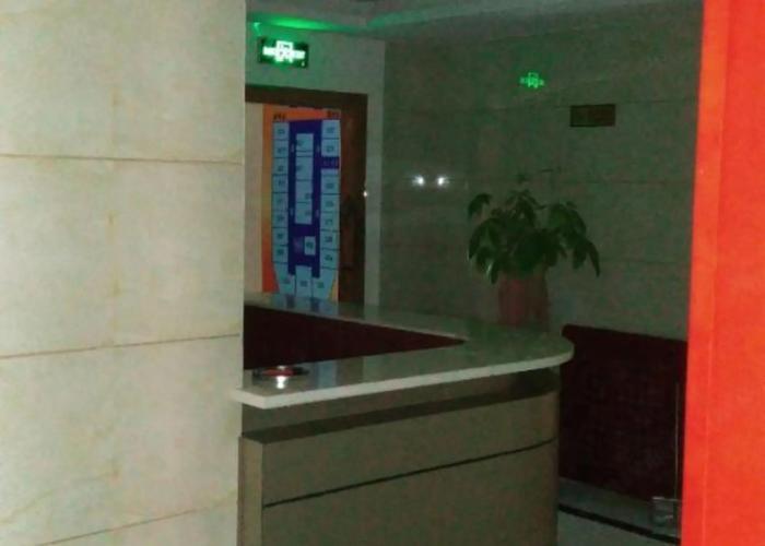 Binjiang Business Hotel