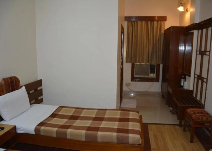 Hotel Natraj
