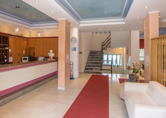 Primavera Hotel