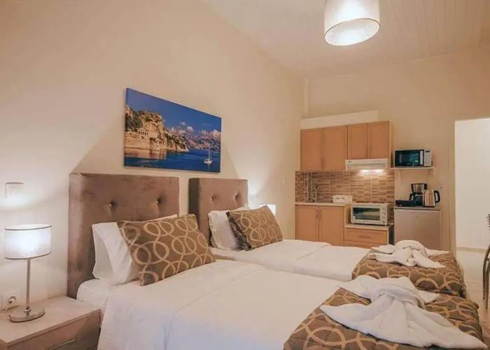 Bella De Lux Apts