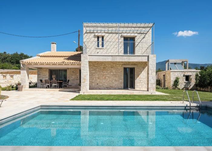 Mateo Stone Villa with Private Pool by Konnect
