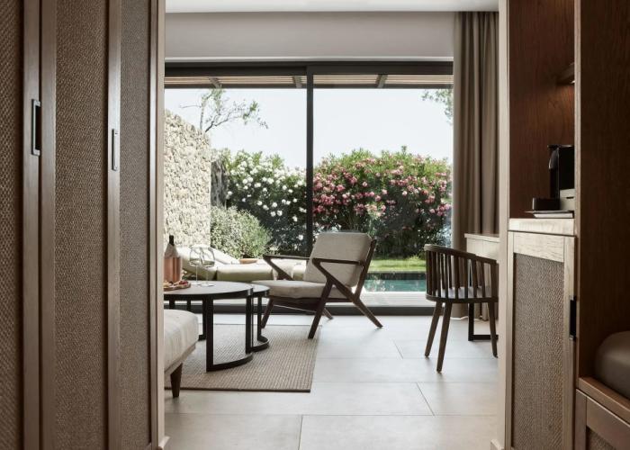 The Olivar Suites