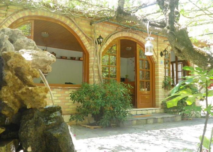 Sofos Apartments