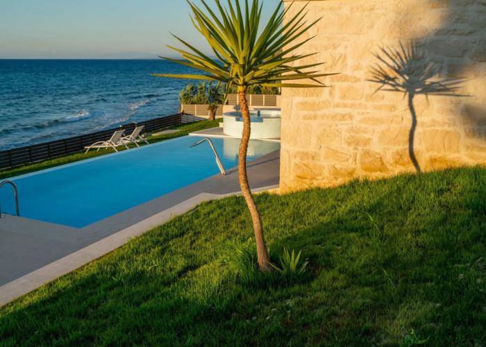 Perla Beach Villa