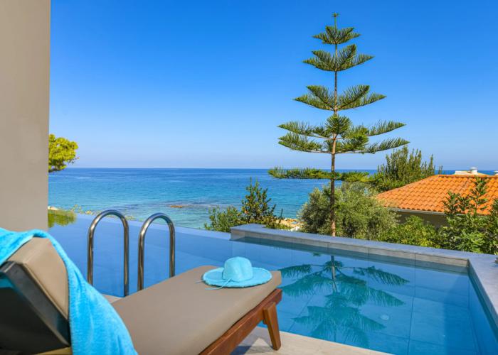 Alexandra Beach Resort & Spa