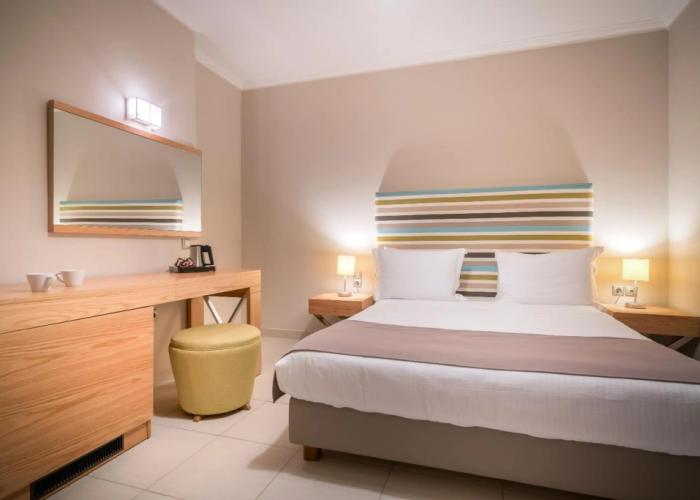 Balcony Hotel - Adults Only
