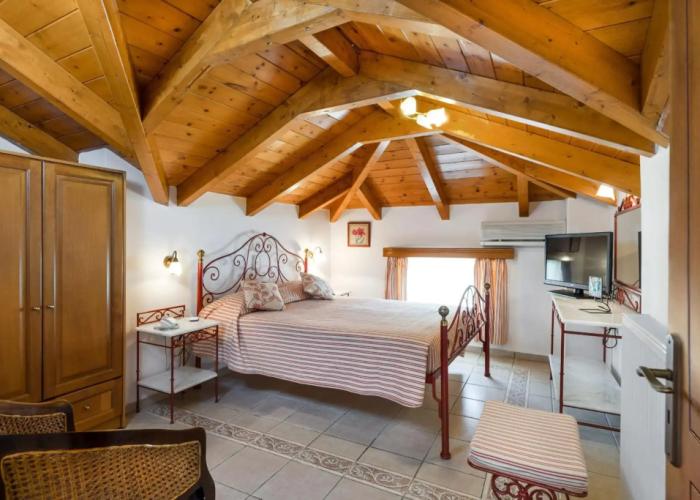 Andreolas Luxury Suites