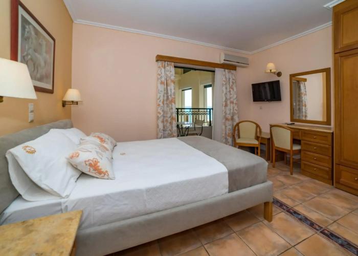 Andreolas Luxury Suites