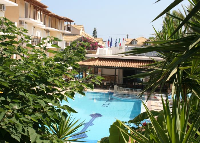 Iniochos Hotel
