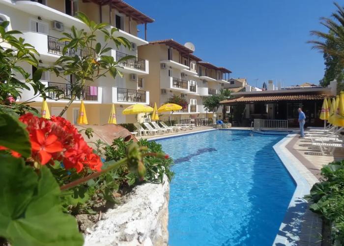 Iniochos Hotel