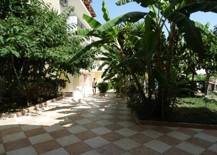 Iniochos Hotel