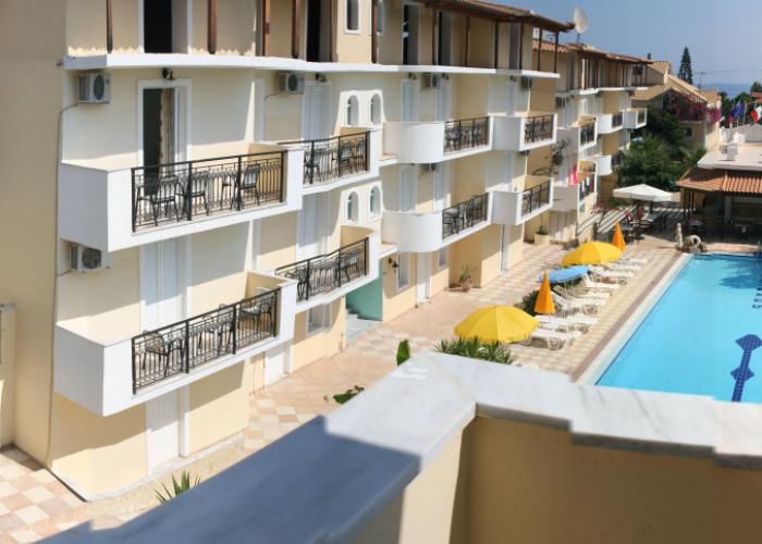 Iniochos Hotel