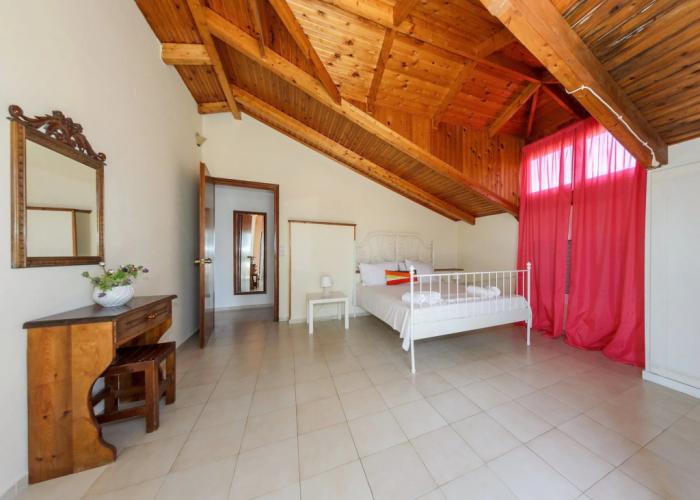 Denise Studios & Apartments