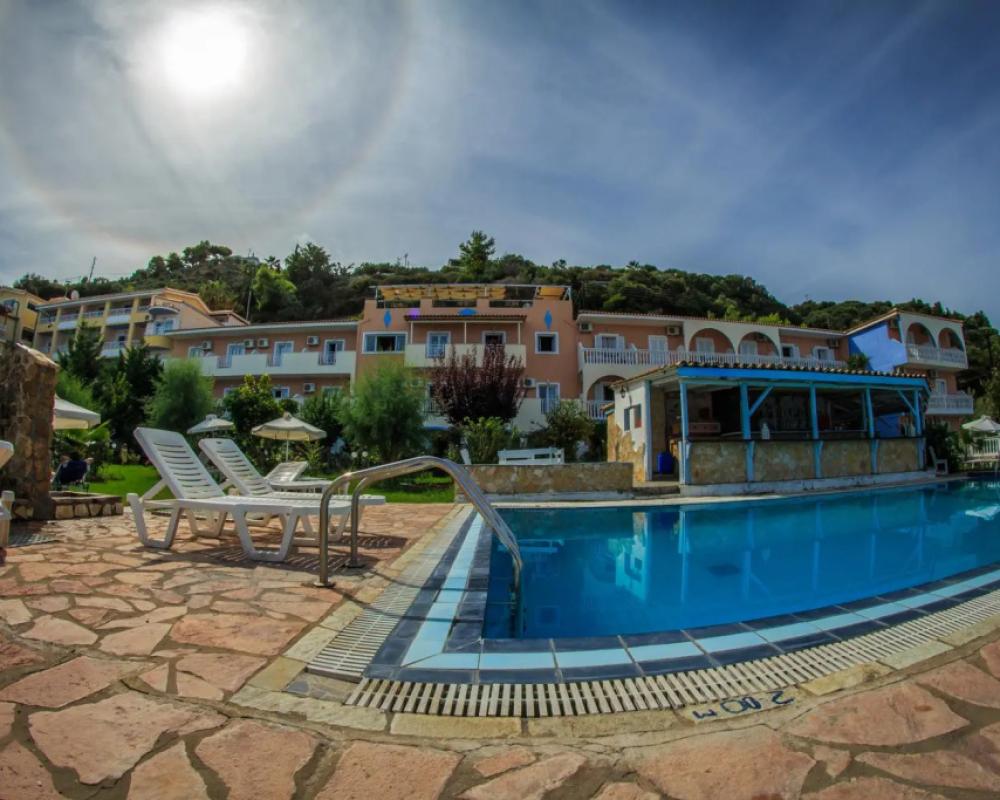 фото Agoulos Beach Hotel