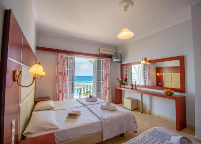Agoulos Beach Hotel