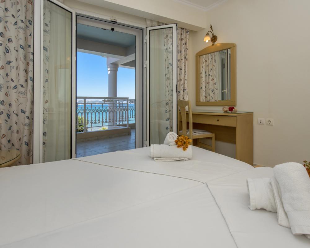 фото Windmill Bay Hotel