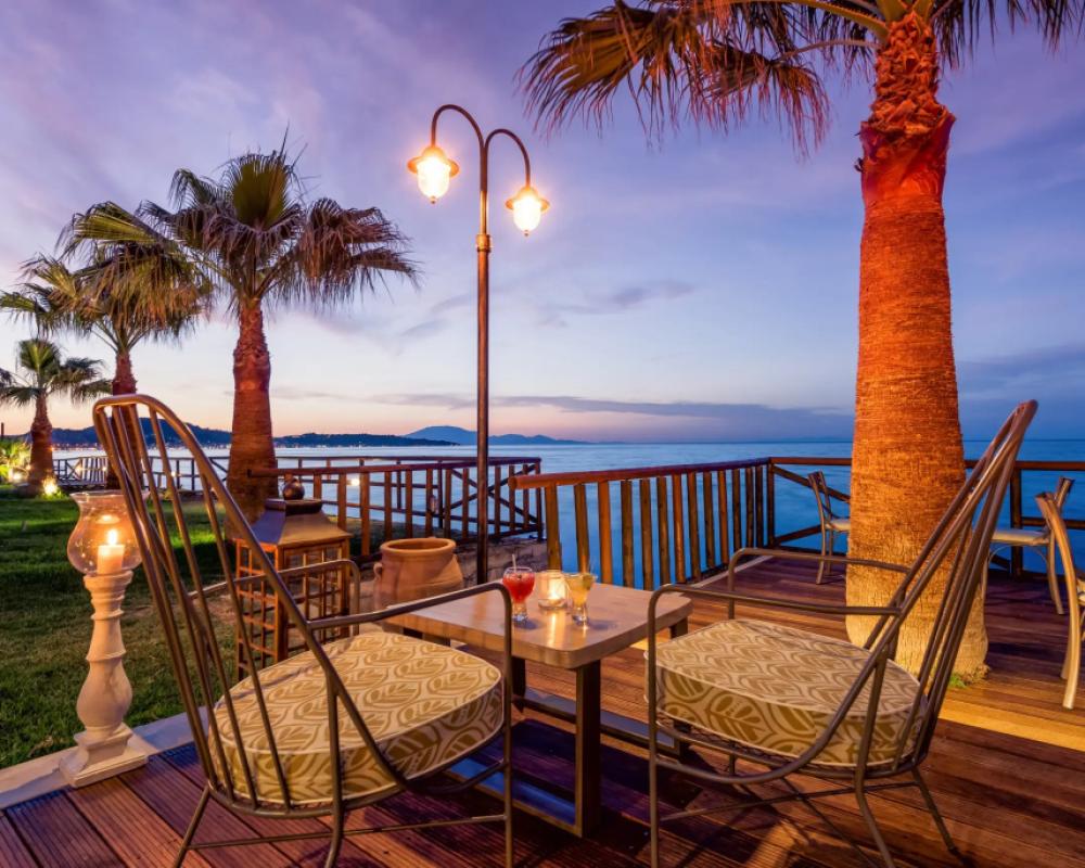 фото Windmill Bay Hotel