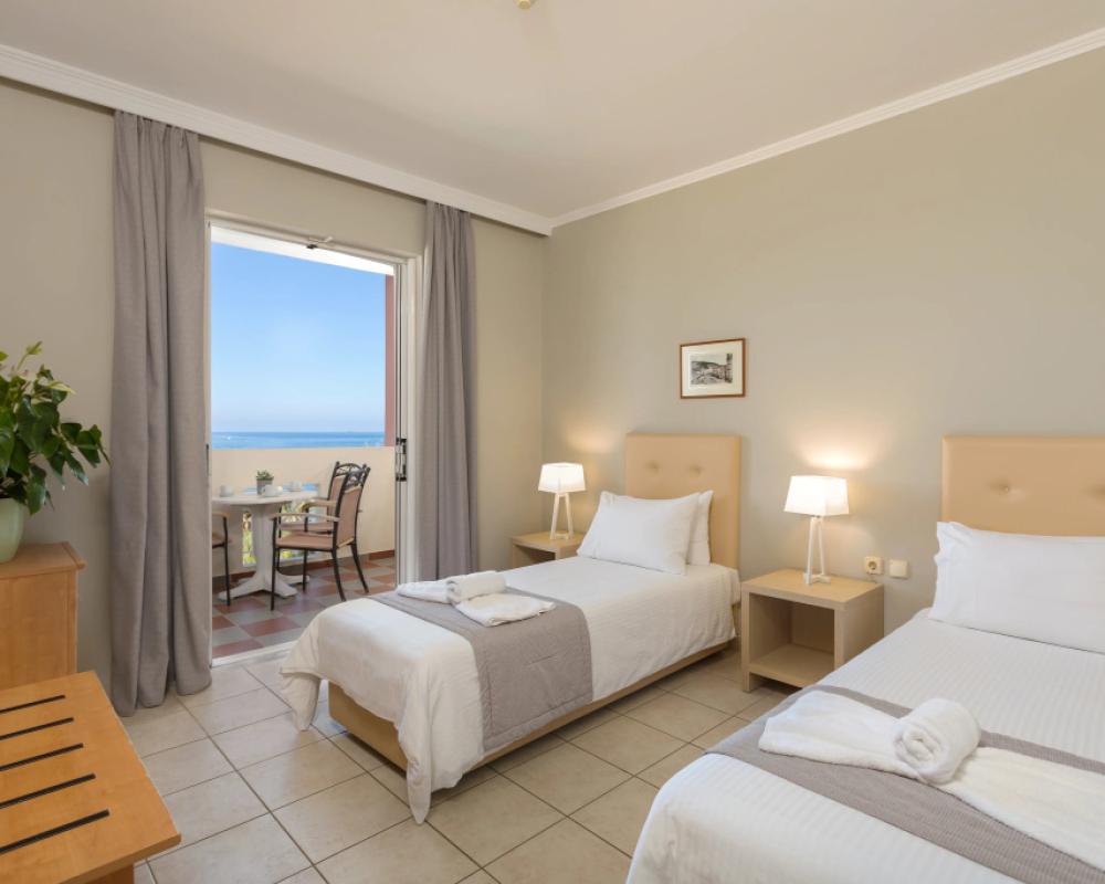 фото Xenos Kamara Beach