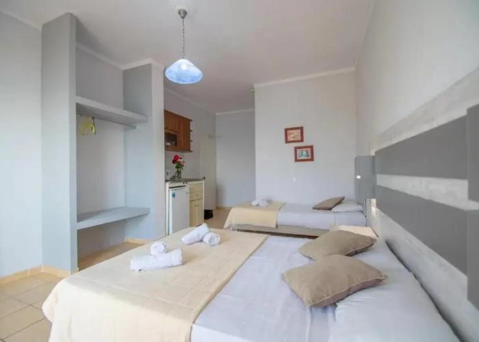 Agoulos Beach Hotel