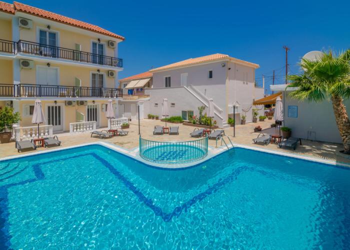 Dimitra Aparthotel