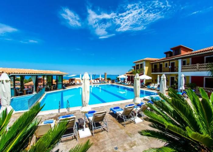 Sea View Village - Studios & Apartments