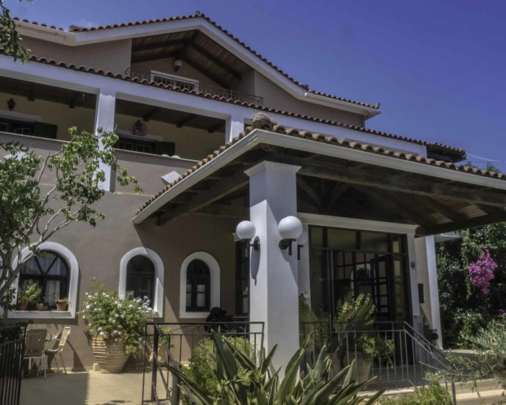 фото Krinas Hotel