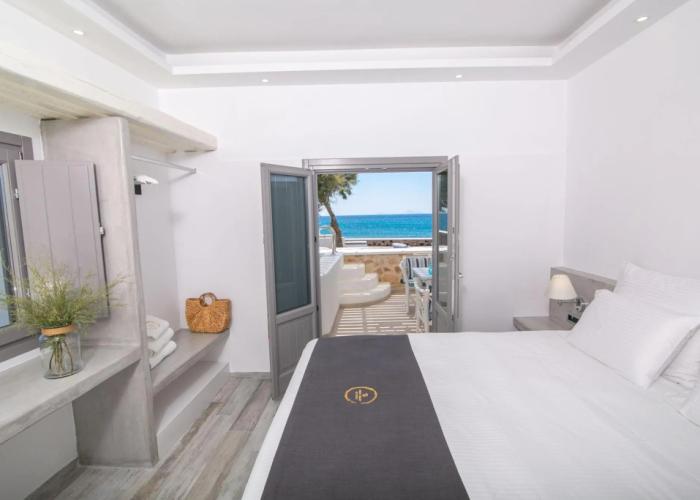 Aegean Melody Suites & Villa