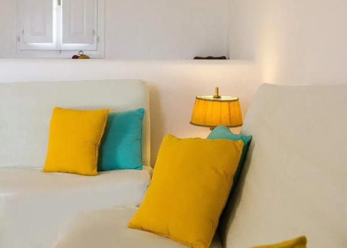 Sea Sound - White Katikies Luxury Hotel