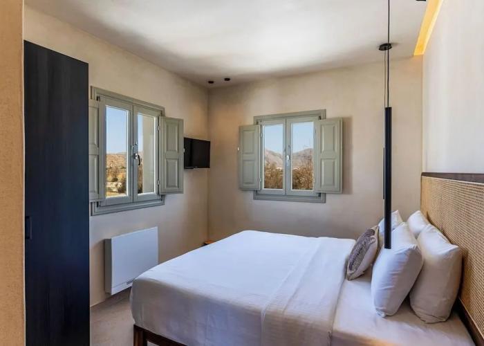 Peranosa The Residency